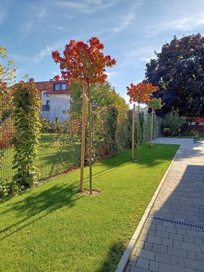 Old Town Zagreb Airport Hotel Velika Gorica Buitenkant foto